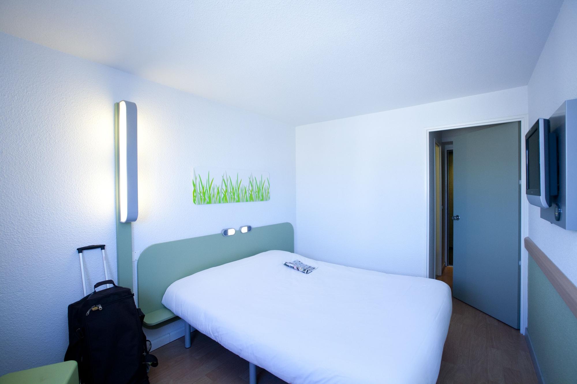 ibis budget Marseille Vieux Port Exterior foto