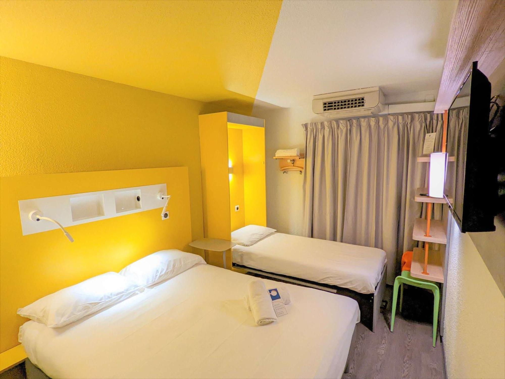 ibis budget Marseille Vieux Port Exterior foto