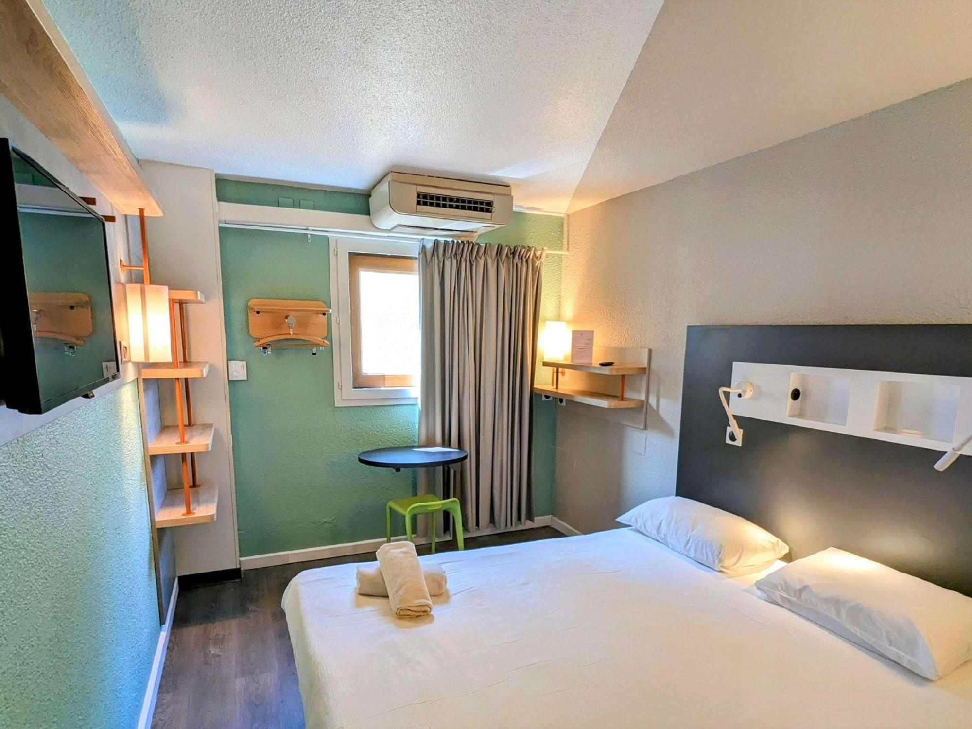 ibis budget Marseille Vieux Port Exterior foto