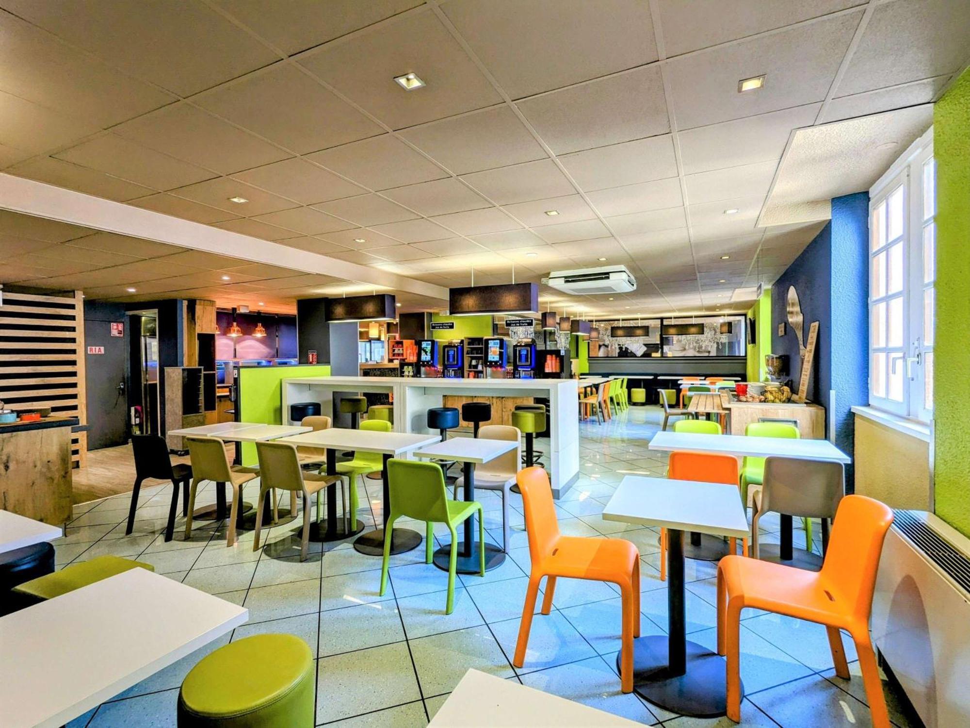 ibis budget Marseille Vieux Port Exterior foto
